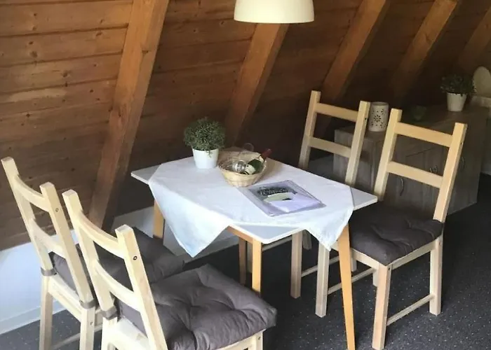 Nyaraló Mit Garten- Grill Und Terrasse By Interhome