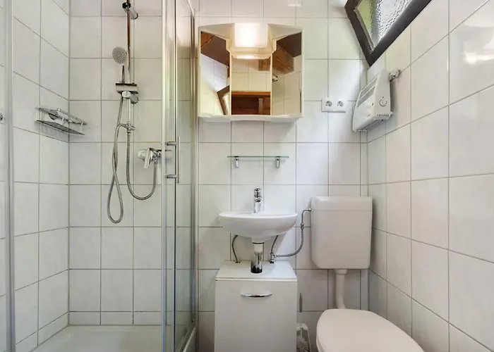 Mit Garten- Grill Und Terrasse By Interhome Semesterbostad